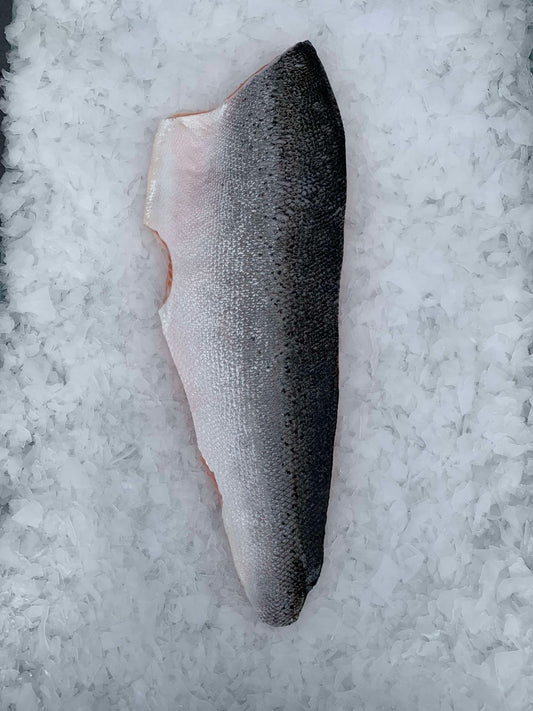 ATLANTIC SALMON SIDE (SKIN ON)
